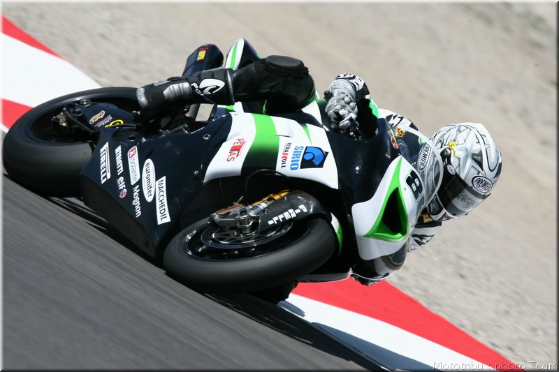MOTO 
