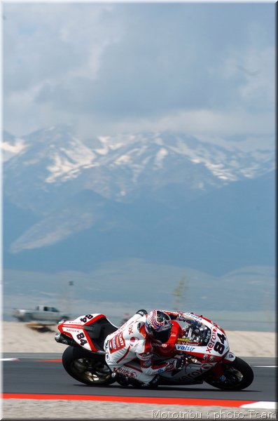 MOTO 