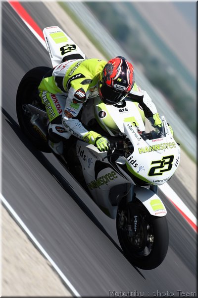 MOTO 