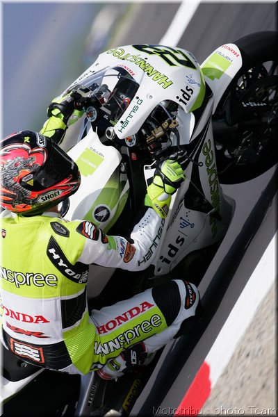 MOTO 