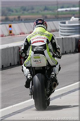 checac014.jpg