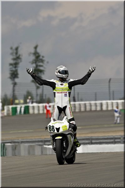 MOTO 