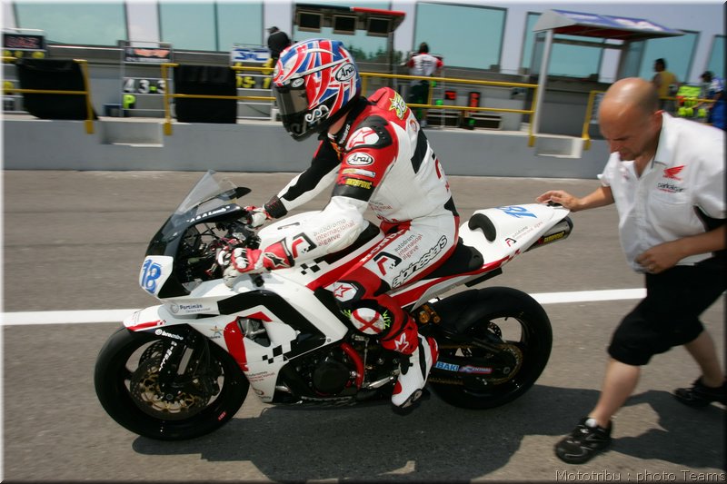 MOTO 