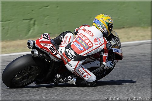 sbk-bayliss2.jpg