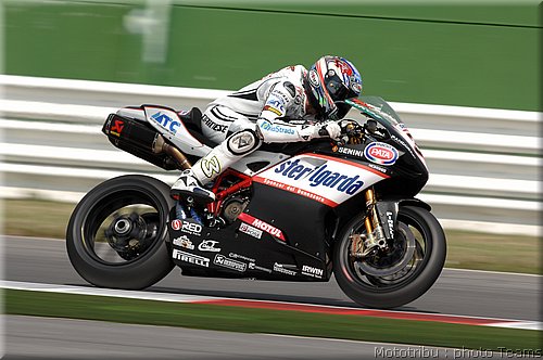 sbk-biaggi1.jpg