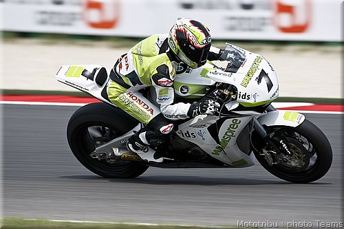 sbk-checac013.jpg