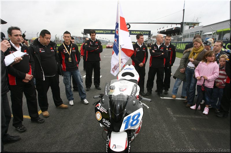 0260_supersport_hommage_jones_2