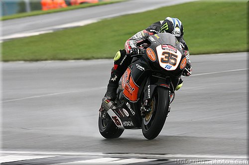 0103_sbk_crutchlow_2.jpg