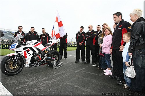 0262_supersport_hommage_jones_4.jpg