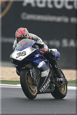 0216_superbike_nakatomi_1.jpg
