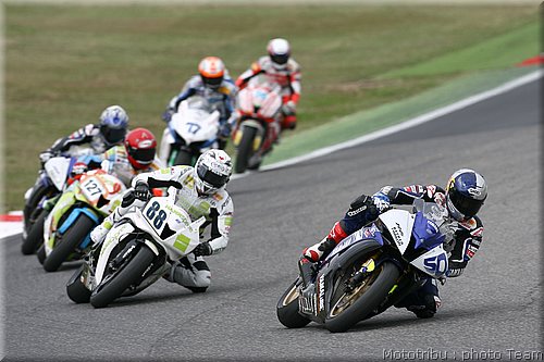0285_supersport_02.jpg