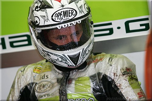 0412_supersport_pitt_08.jpg