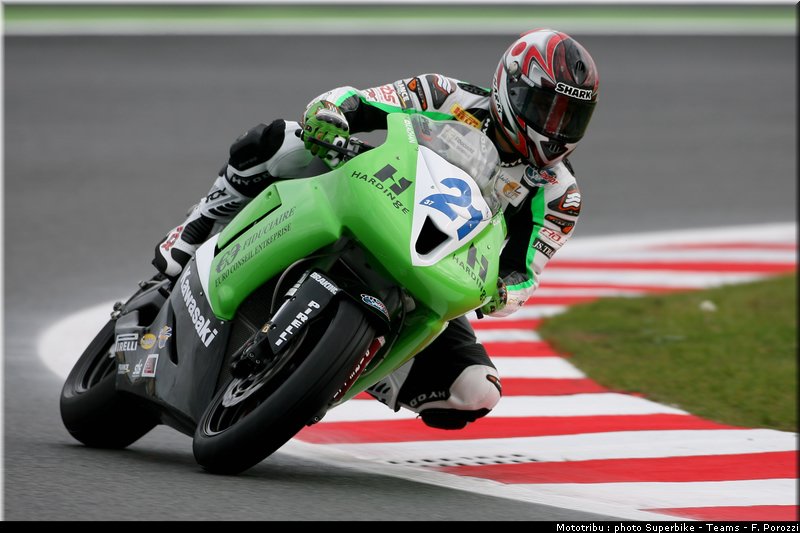 0400_supersport_fujiwara_2