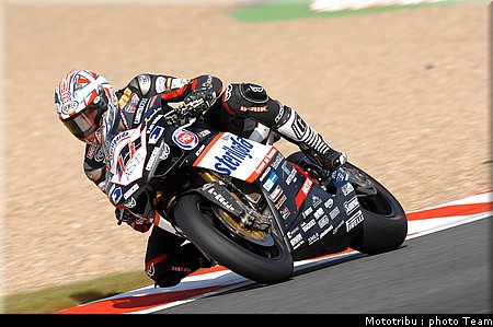 0270_sbk_xaus_2.jpg