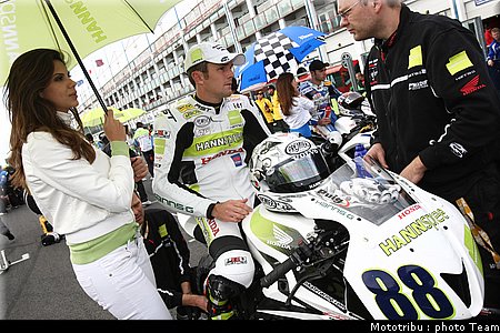 0466_supersport_pitt_07.jpg