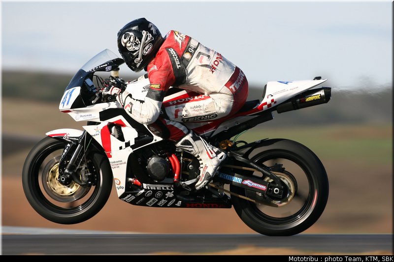 0137_supersport_hayes_6