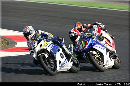 0025_stk1000_012.jpg