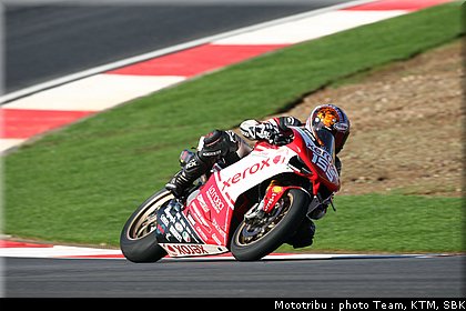 0060_stk1000_roberts_1.jpg
