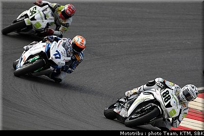 0075_supersport_08.jpg