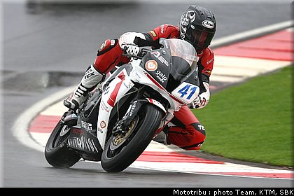 0132_supersport_hayes_1.jpg