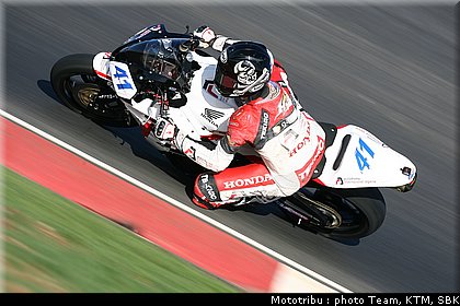 0139_supersport_hayes_8.jpg