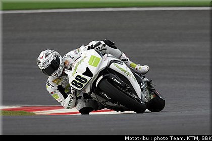 0187_supersport_pitt_04.jpg