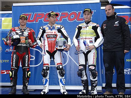 0235_sbk_001.jpg