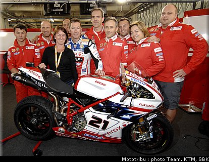 0381_sbk_ducati_2.jpg