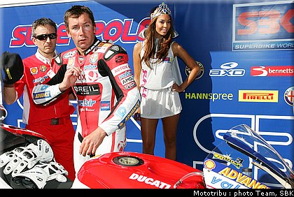 sbk_pitbabes2008_0017.jpg