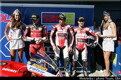 sbk_pitbabes2008_0018.jpg