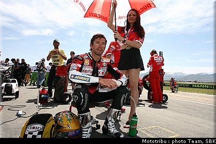 sbk_pitbabes2008_0091.jpg