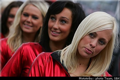 sbk_pitbabes2008_0106.jpg