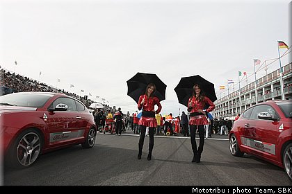 sbk_pitbabes2008_0132.jpg