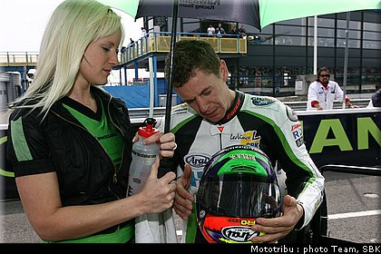 sbk_pitbabes2008_0147.jpg