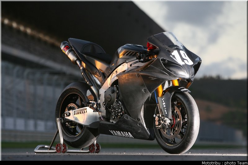 yamaha_08
