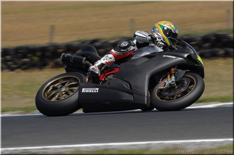 ducati-test-pirelli-002