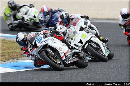 0003_supersport_004.jpg