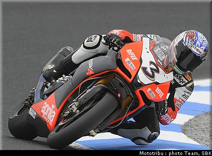 0180_sbk_biaggi_001.jpg