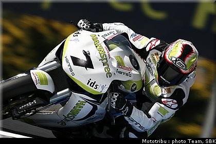 0215_sbk_checa_002.jpg