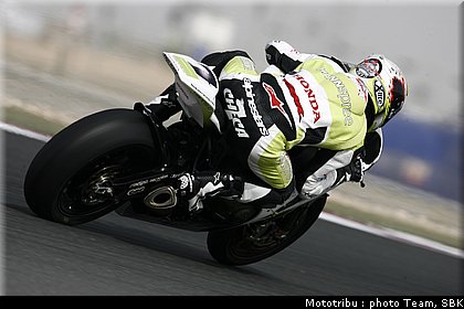 sbk_checa_03.jpg