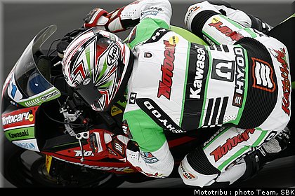 supersport_fujiwara_01.jpg