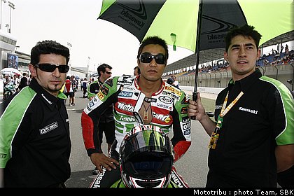 supersport_fujiwara_06.jpg
