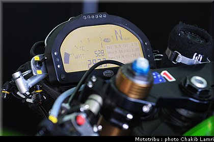 sbk_kawasaki_4.jpg