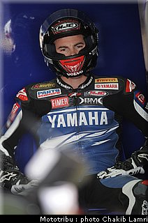 sbk_spies_020.jpg