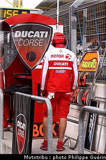 sbk_ducati.JPG