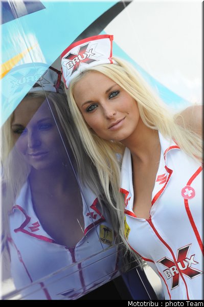 0367_pit_babes_13
