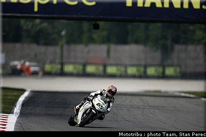 sbk_rea_09.jpg