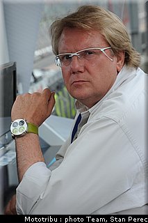 sbk_suzuki_3.jpg