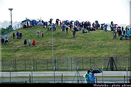 paddock_circuit_misano2009_017.JPG