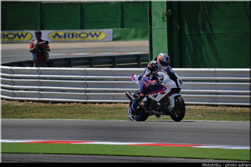 sbk_corser_03